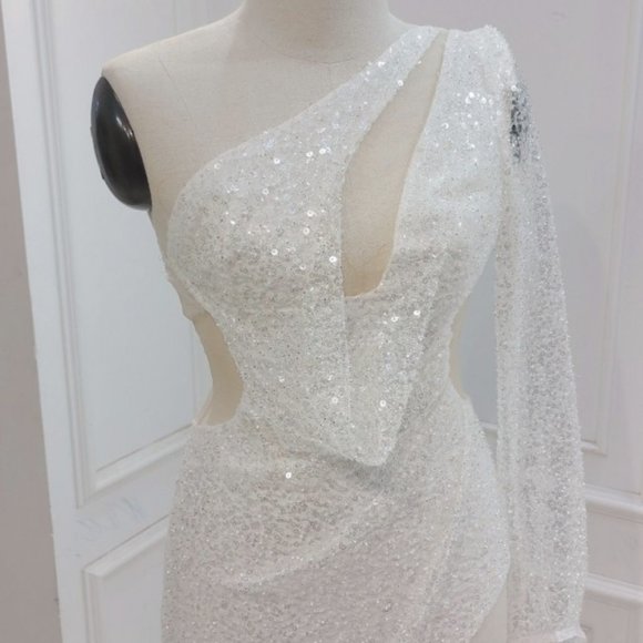 Julie Vino Angie #2313 - Picture 4 of 11